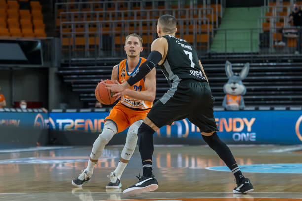 在这场备受 在这场备受