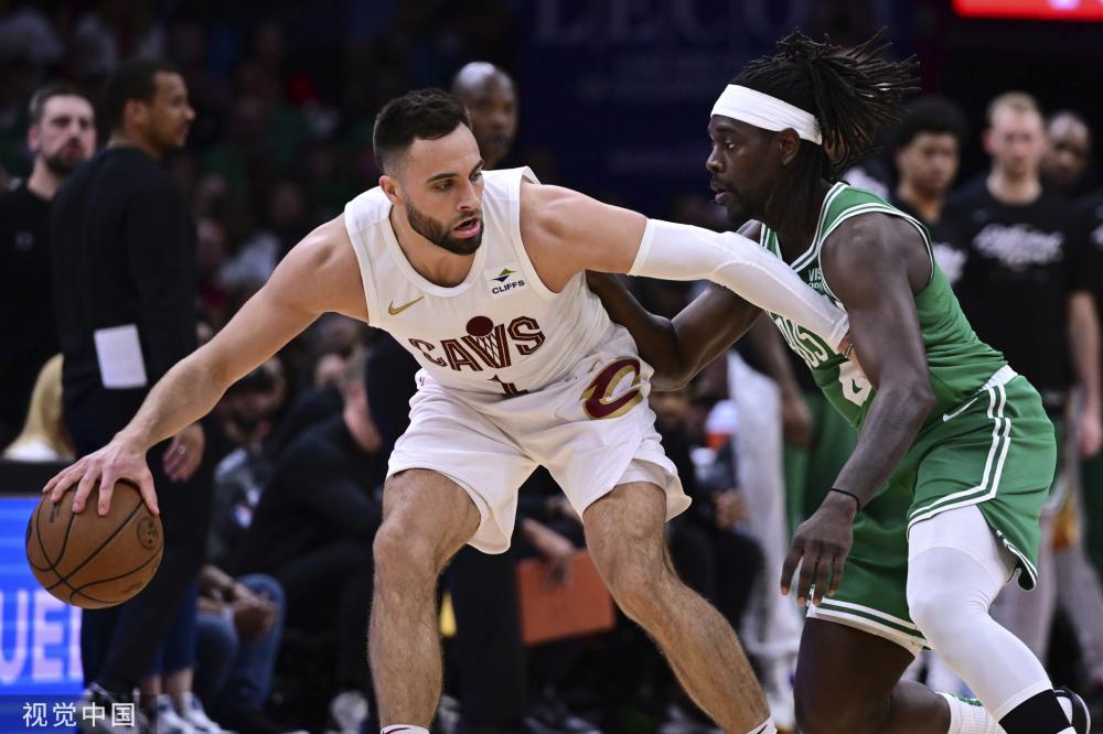 开激烈竞争 开激烈竞争